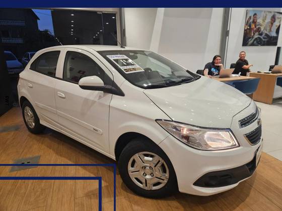 CHEVROLET ONIX 1.0 MPFI LT 8V FLEX 4P MANUAL CHEVROLET ONIX 1.0 MPFI LT 8V FLEX 4P MANUAL